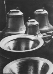 44 campanas